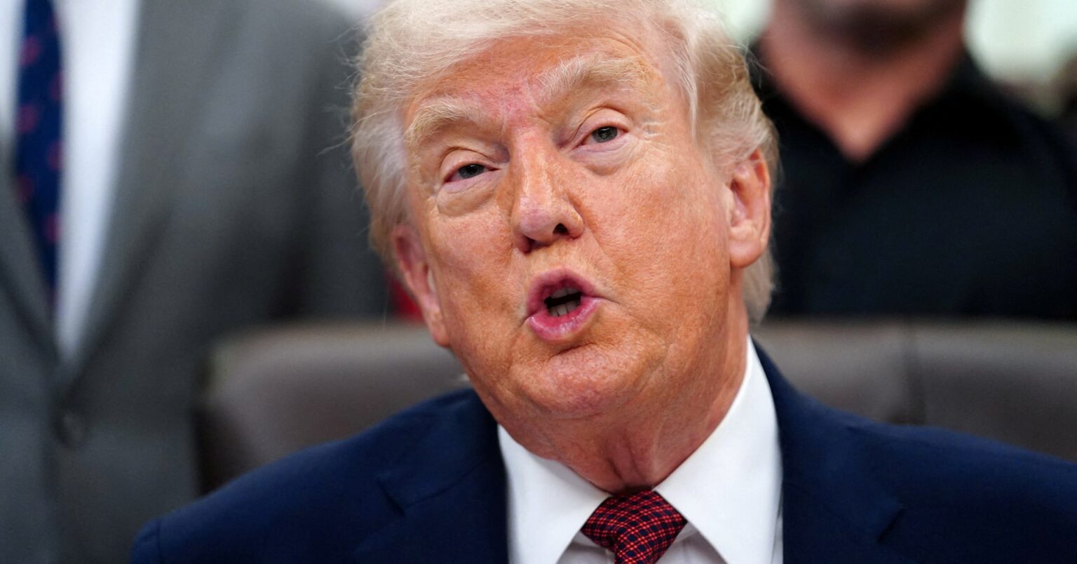 トランプ氏、ガソリン価格当面高止まりとのエネ長官の見通し否定 | ロイター