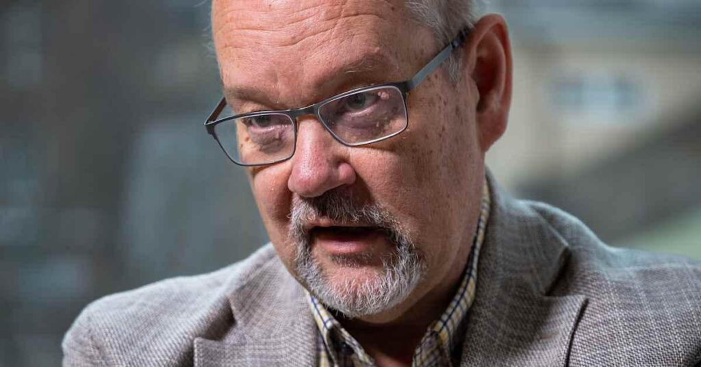 若者の退職後の貯蓄について年金担当者「ほとんどの人は努力しても金持ちになれない」