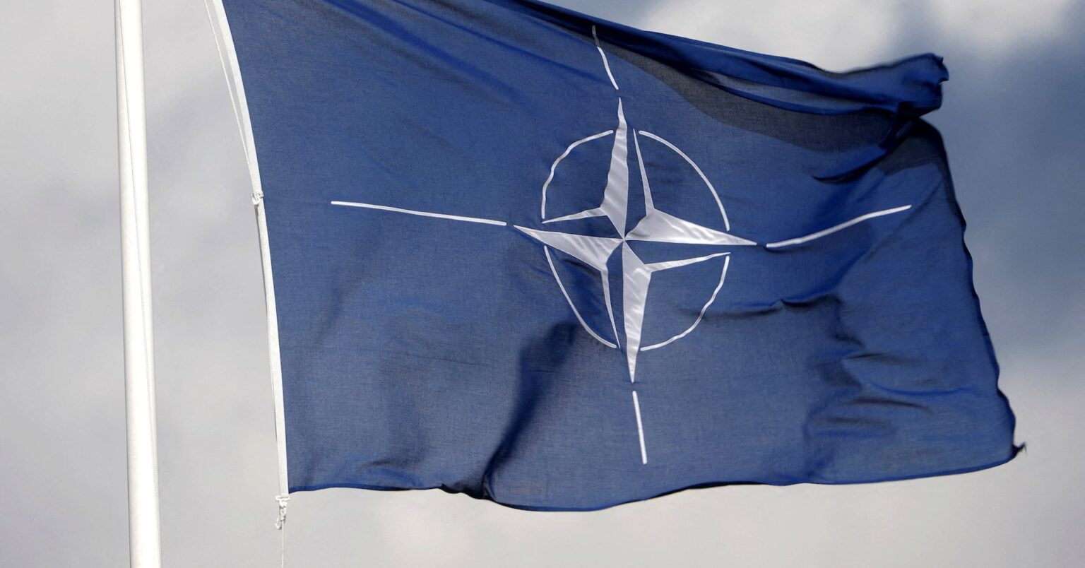 ＮＡＴＯ、中ロの核政策を非難　米の多国間安定戦略に支持表明 | ロイター