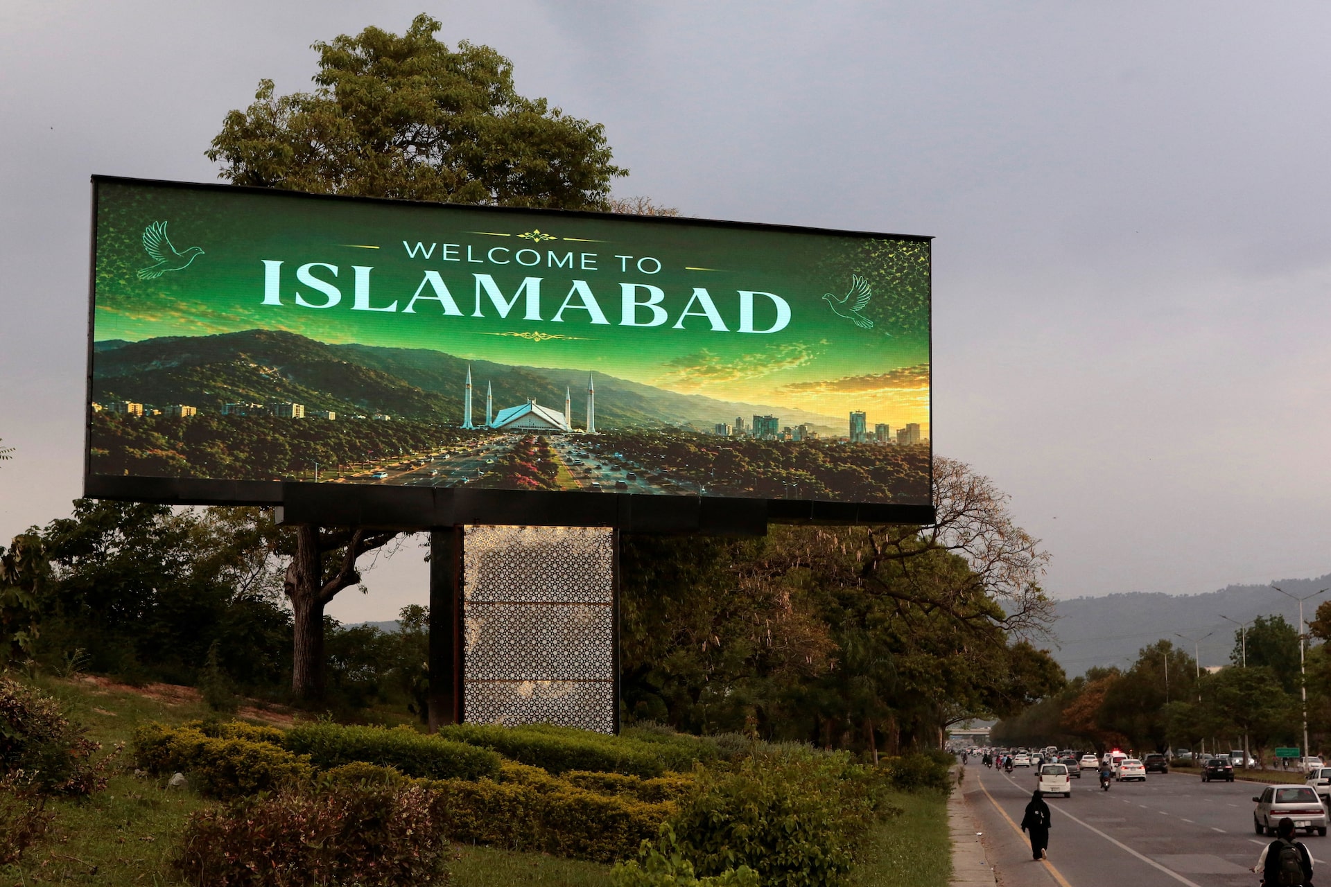 米イラン、パキスタンで協議の公算　ウィットコフ米特使派遣