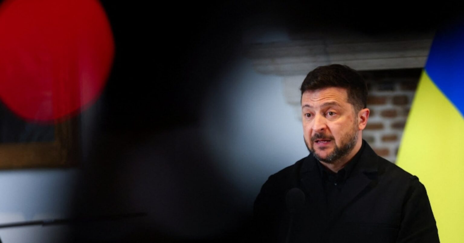 ロシア、ベラルーシを戦争に巻き込む動き　ウクライナ大統領が指摘 | ロイター