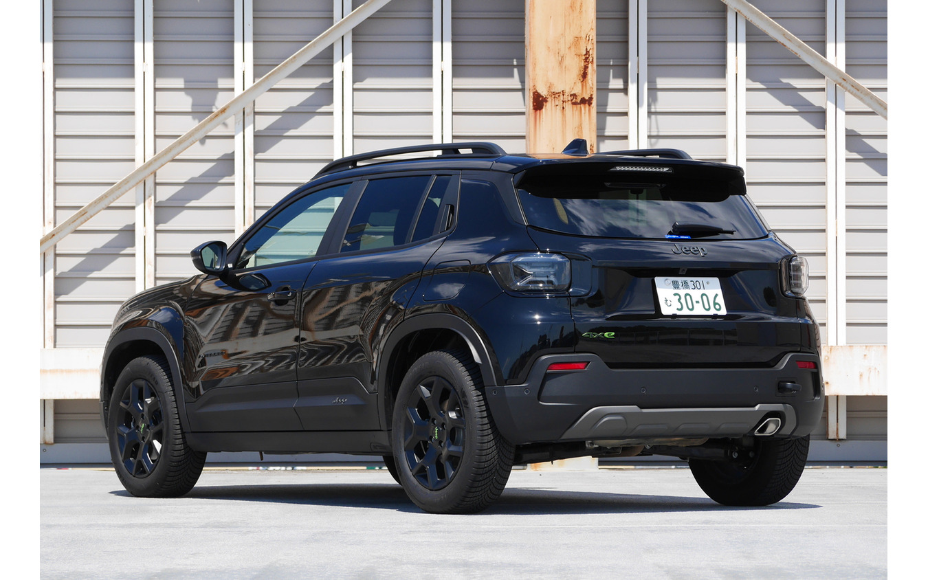 ジープ アベンジャー 4xeハイブリッド