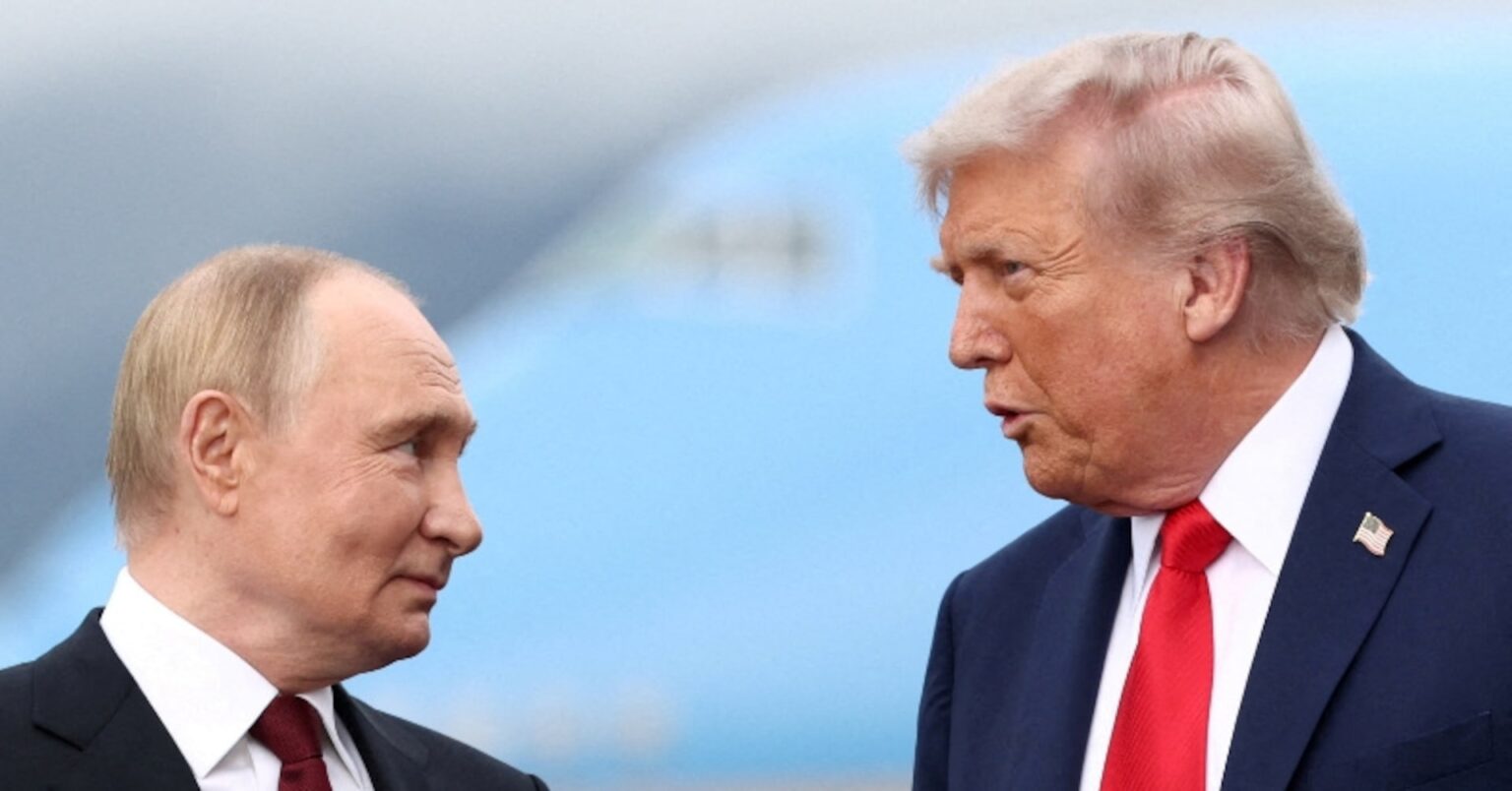 トランプ米大統領、プーチン氏やゼレンスキー氏と「良好な会話」 | ロイター