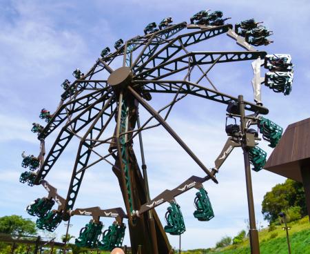 新絶叫乗り物を先行体験 ジャングリアで沖縄県民 | 全国のニュース | 福井新聞ONLINE