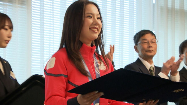 吉田唄菜選手に “岡山県県民栄誉賞”　冬季五輪フィギュアスケート団体で銀メダル「勇気や感動をお届けできたらいいな」【岡山】