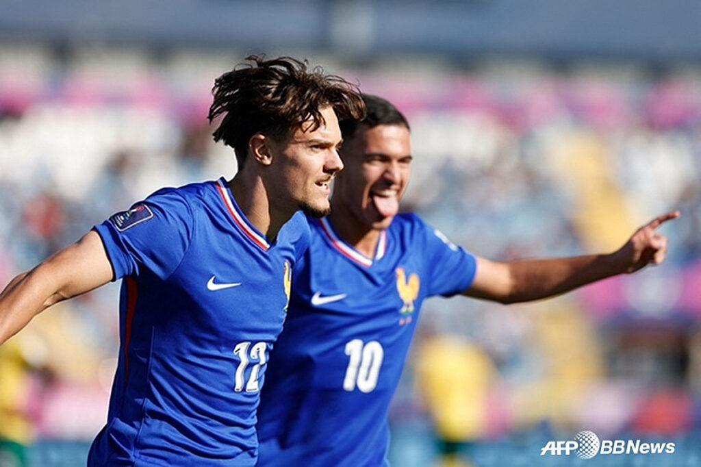 『彼女を叩いて逃げたら狂乱の疾走→交通事故で重傷』フランスのキャプテンがデート暴力の前科者に··· バレンシアも結局「退場」 | STARNEWS