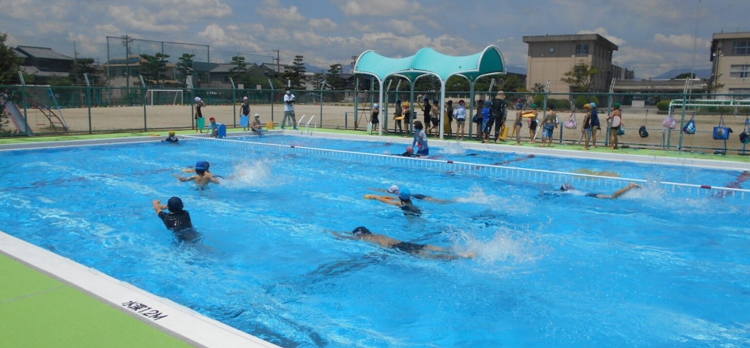 【四日市市/『民間プール施設を活用した水泳指導業務委託』】今年度から市立小学校、全37校で開始。 | 森智広《四日市市長》オフィシャルブログ「31万人元気都市四日市に向かって！」 Powered by Ameba