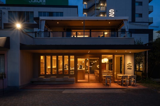 滋賀・草津に「scenes cafe & wine」4/29開業！ウェルネス×ワインのオセアニアカフェ | 公募/コンテスト/コンペ情報なら「Koubo」