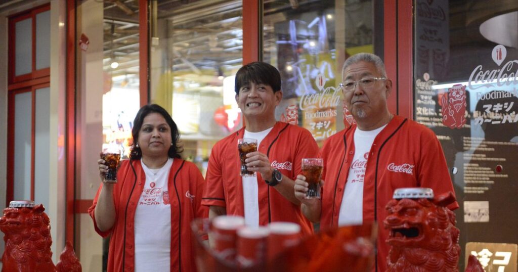 コカ・コーラもっとおいしく　Ｆｏｏｄｍａｒｋｓ　沖縄で初運営