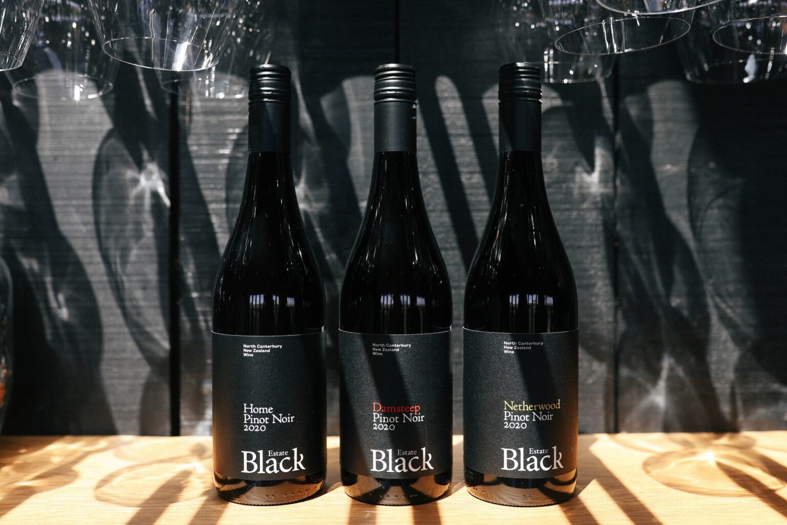 NYの名門ステーキハウス「ベンジャミン ステーキハウス」紀尾井町店、ニュージーランドの銘醸ワインと一夜限りの限定メニュー「Black Estate ワインメーカーズディナー」を5月27日に開催 - ラブすぽ