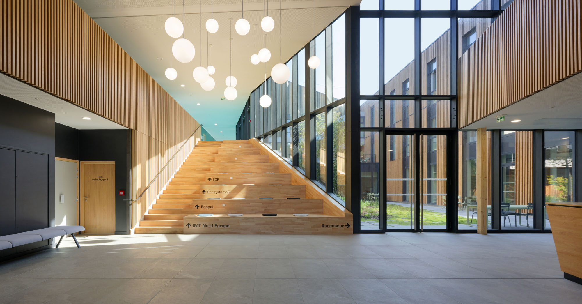 〈エコシステムD（Écosystème D）〉スノヘッタ（Snøhetta）