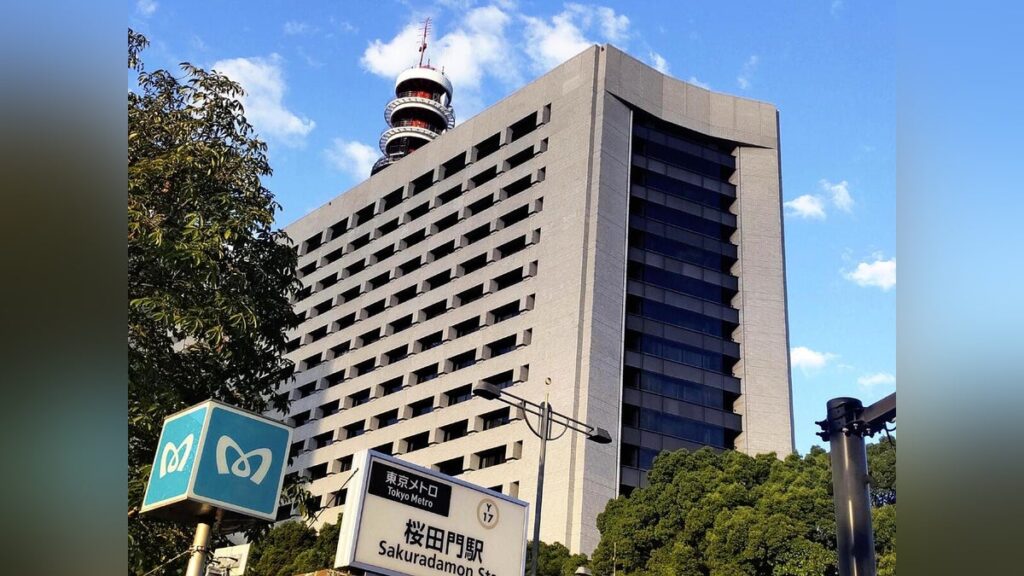 練馬区のマンションに男２人押し入り、現金８０００円奪い逃走…強盗事件として捜査 - 読売新聞オンライン