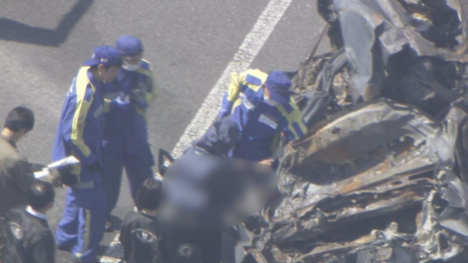 遺体の損傷激しく2週間経っても身元特定できず… 新名神の6人死亡事故 トラック運転手の女を立ち会わせ車両の検証 三重(CBCテレビ) – Yahoo!ニュース 遺体の損傷激しく2週間経っても身元特定できず… 新名神の6人死亡事故 トラック運転手の女を立ち会わせ車両の検証 三重(CBCテレビ) - Yahoo!ニュース