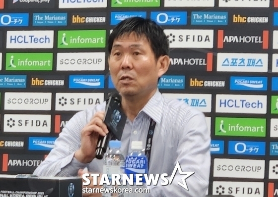 守安肇日本代表監督。 /写真=朴コンド記者