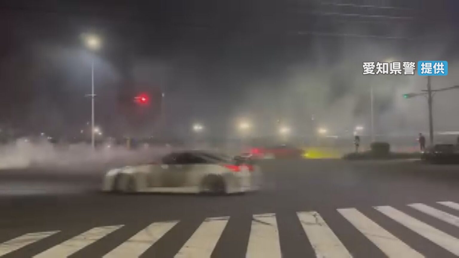 名古屋港金城ふ頭で“ドリフト走行”した疑い 20〜30代の男3人逮捕 「詳しく覚えていない」など容疑否認（CBCテレビ） - Yahoo!ニュース