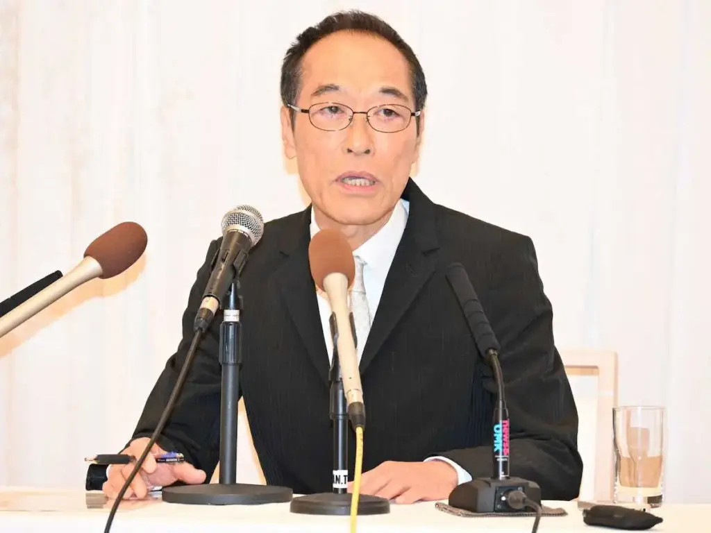 東国原英夫氏 宮崎県知事選出馬を正式表明「ゲームチェンジャーが必要」出馬理由は「宮崎の衰微衰退」 – スポニチ Sponichi Annex 社会 東国原英夫氏 宮崎県知事選出馬を正式表明「ゲームチェンジャーが必要」出馬理由は「宮崎の衰微衰退」 - スポニチ Sponichi Annex 社会