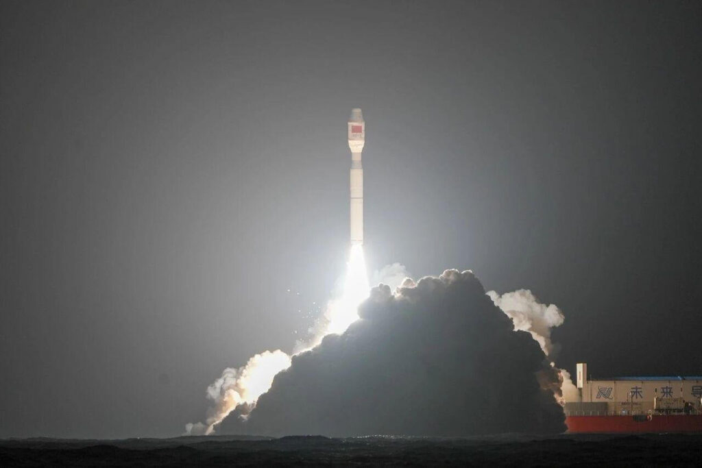 広東省陽江沖の南シナ海から打ち上げられた捷龍3号ロケット （Credit: 郭金祺/CASC）