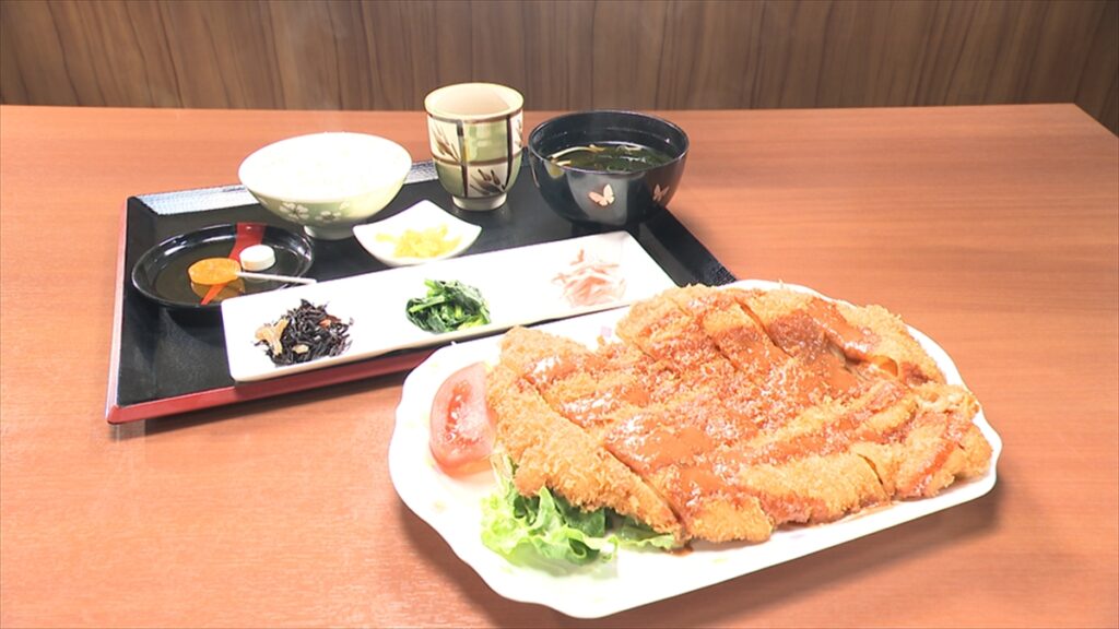 『オモウマい店』和歌山の定食店、ボリューミーな定食に客も驚き「小林君八百屋」のその後も（TV LIFE web） - Yahoo!ニュース