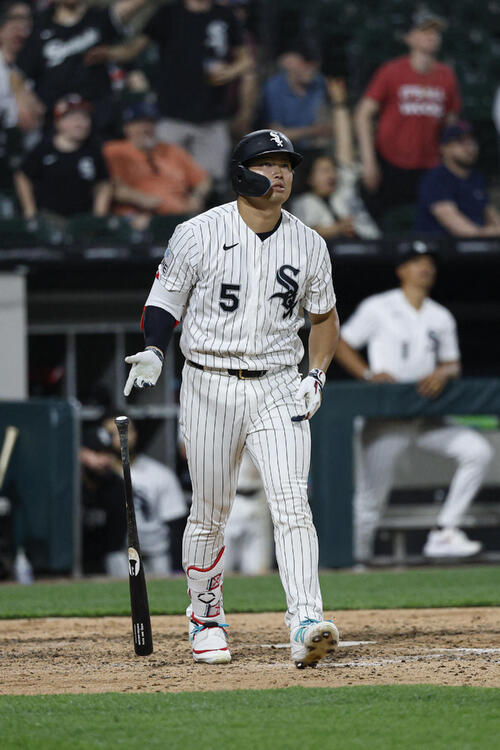 9回、5号2ランを放った村上（ロイター）