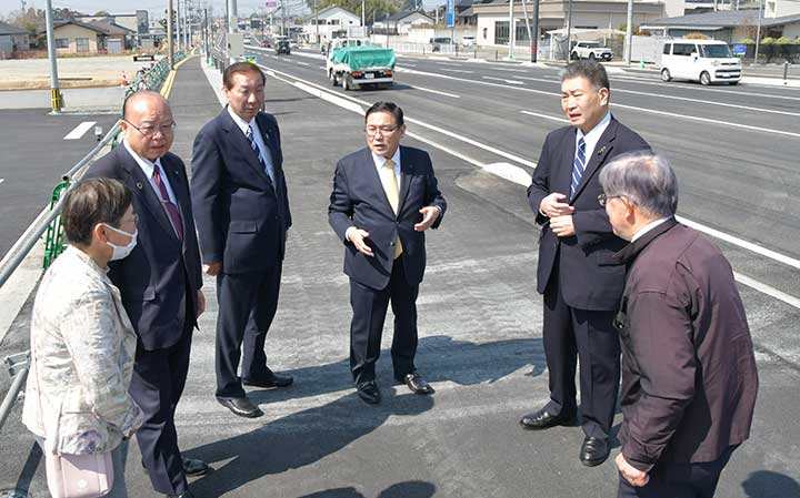 “熊本地震10年”「復興が目に見える形に」 県道熊本高森線が4車線化 | ニュース | 公明党