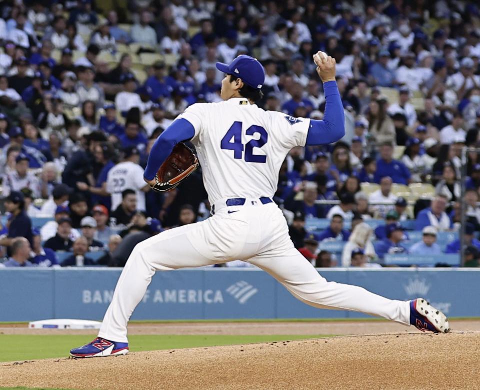 大谷翔平 ５年ぶり投手専念で６回１失点１０Ｋ、今季２勝目 開幕３登板連続ＱＳ 防御率リーグトップ０・５０（デイリースポーツ） - Yahoo!ニュース