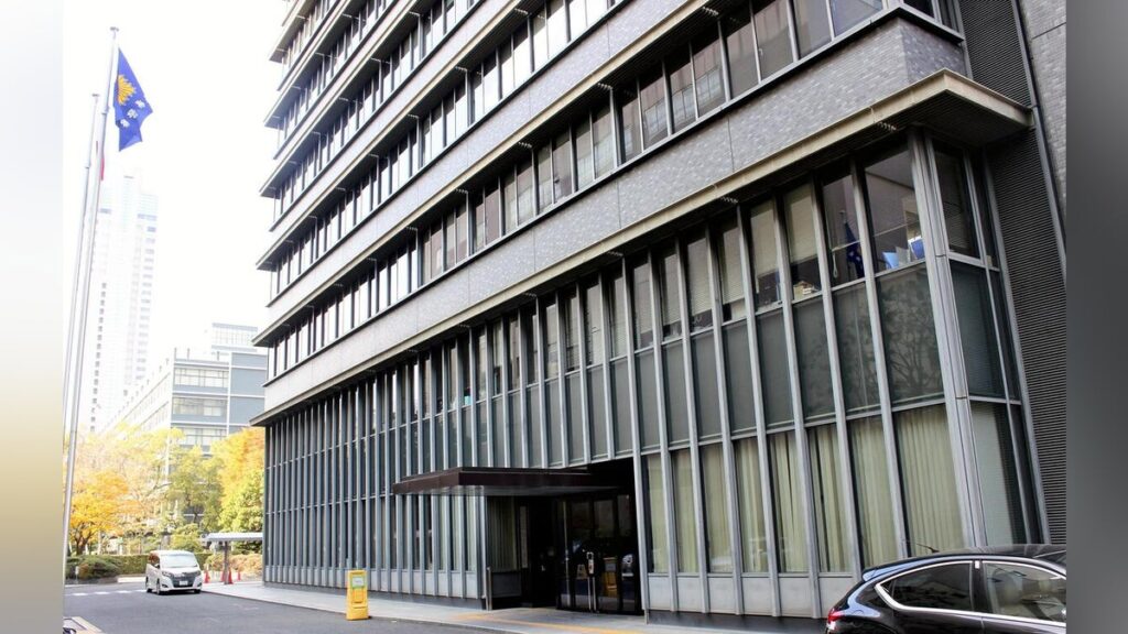 液体かけられ病院へ搬送された「被害者」、１３００万円だまし取った「受け子」だったか…現金は見つからず - 読売新聞