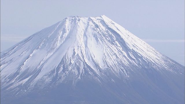 富士山9合目で米国人の男女が遭難 警察と消防が捜索し救助 スキー登山で滑落 山梨（YBS山梨放送） - Yahoo!ニュース