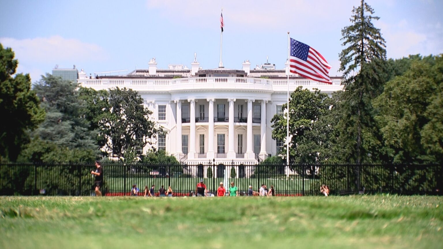 ホワイトハウス「中国の組織が最先端AI技術を窃取」と非難　数万のアカウント駆使し“産業規模の活動”（TBS NEWS DIG Powered by JNN）