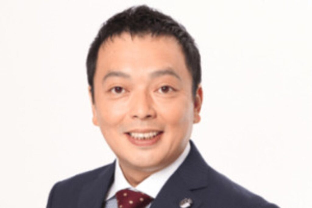 中川家 礼二 広島駅で“親子鉄ショット”披露！6歳長男の敬礼に「素晴らしい英才教育」「将来楽しみ」（LIMO） - Yahoo!ニュース