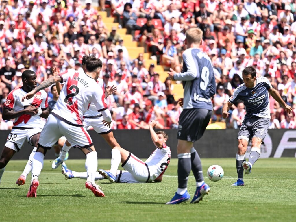 久保建英が中3日で連続スタメンも…途中交代後にソシエダ勝ち越し→90+9分同点被弾、欧州CL圏遠のくドロー（ゲキサカ） - Yahoo!ニュース