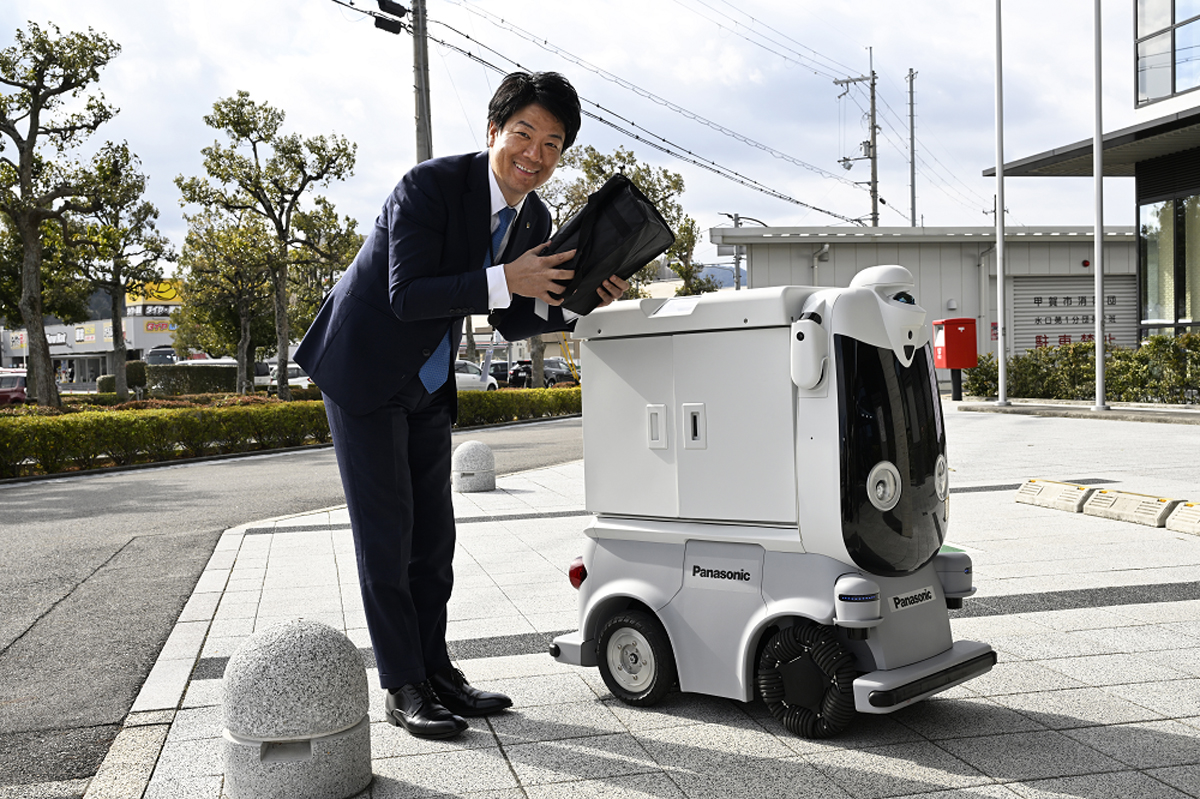 20260428persolcross01 - パーソル／ラストワンマイルを自動配送ロボで代替、甲賀市で実証結果