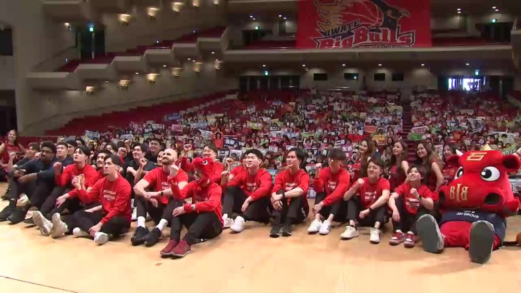 岩手ビッグブルズ ファン感謝祭　バスケＢ2　選手と笑顔で交流　岩手県盛岡市（岩手めんこいテレビ） - Yahoo!ニュース