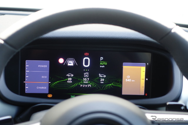 ジープ アベンジャー 4xeハイブリッド