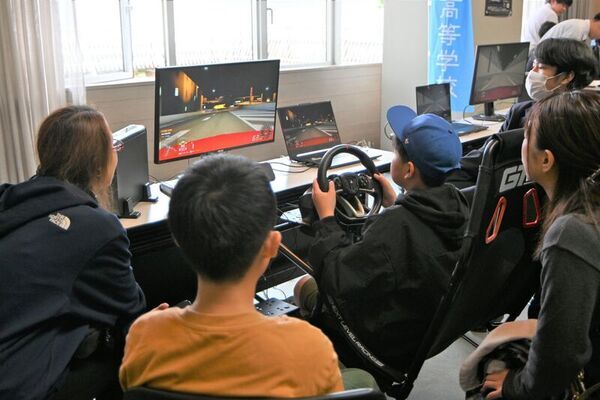 eスポーツ競技体験の様子