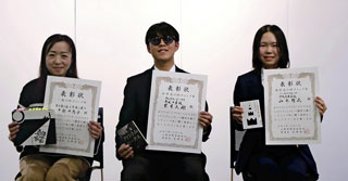 ビブリオバトル山梨大会...高校は山本野衣さん、中学は望月天翔さんＶ : 高校ビブリオバトル : ビブリオバトル ─活字文化推進会議─ : 読売新聞教育ネットワーク