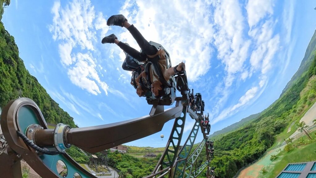 ジャングリア沖縄、新ライド「やんばるトルネード」開業 かつてない絶叫＆爽快体験に反響 - 女子旅プレス