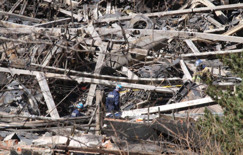 古い設備からのケーブルの短絡がアリンサル工場の火災の原因となる可能性がある