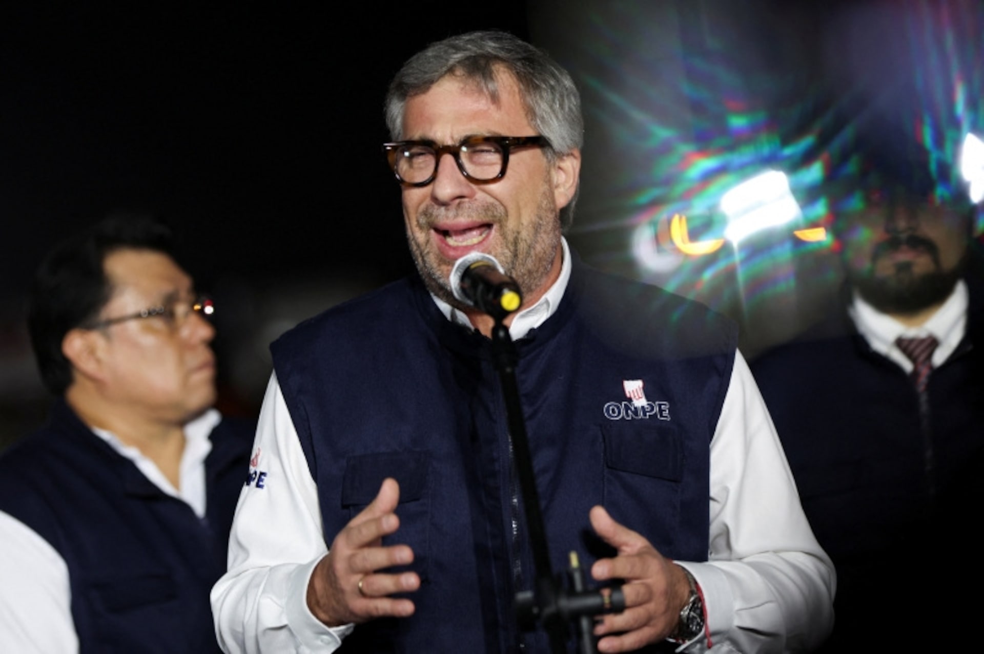 ペルー選管トップが辞任、大統領選の開票作業遅延で圧力