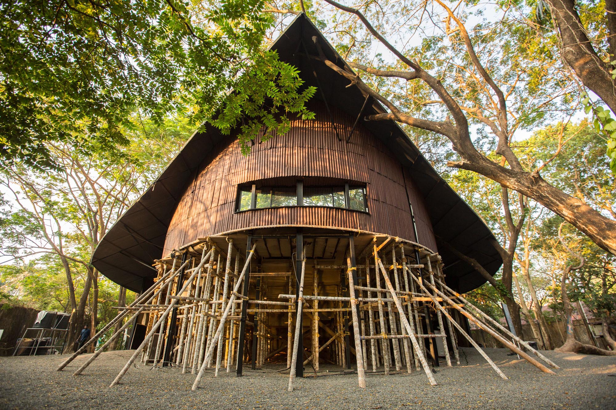 〈コチ・ビエンナーレ・パビリオン（Kochi Biennale Pavillion）〉Stapati