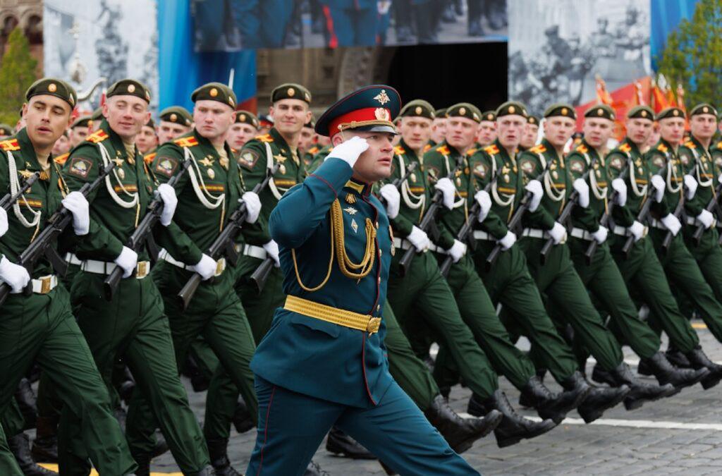 EUはロシア退役軍人の入国を禁止する