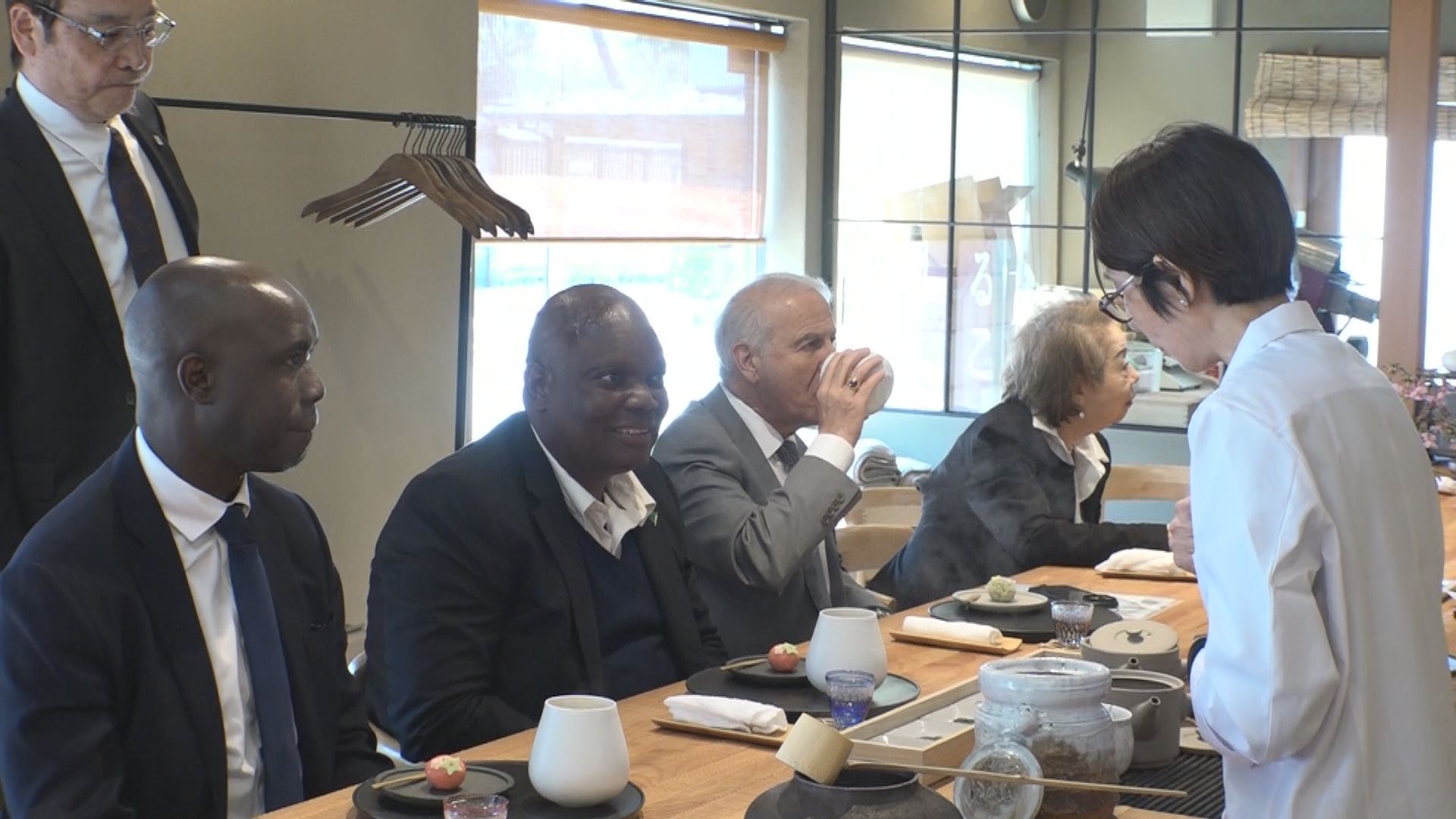 アフリカ3か国の大使が来越 上越妙高の産業や文化に触れる