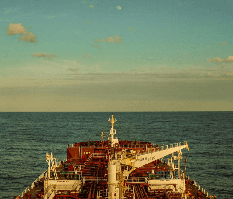 EUは、ロシア企業が制裁を回避するために事業を再構築するのを支援する監査人、法律事務所、コンサルタントなどのサービス提供者を制裁する方向に動いている。これらのイネーブラーをターゲットにすると、システムの主要な抜け穴を塞ぐことができます。