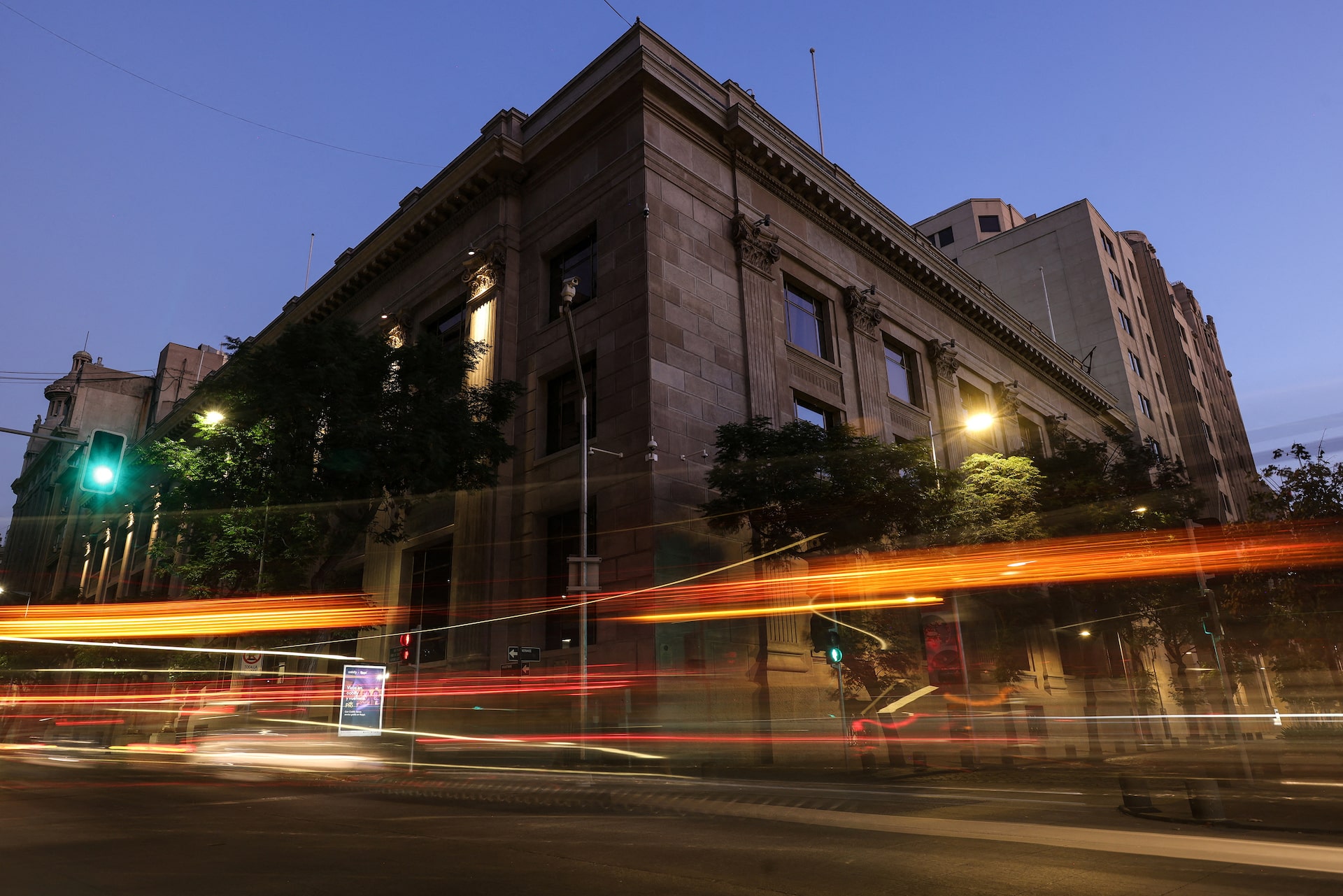 チリ経済活動指数、2月は予想外の前年比－0.3％　利上げ観測後退