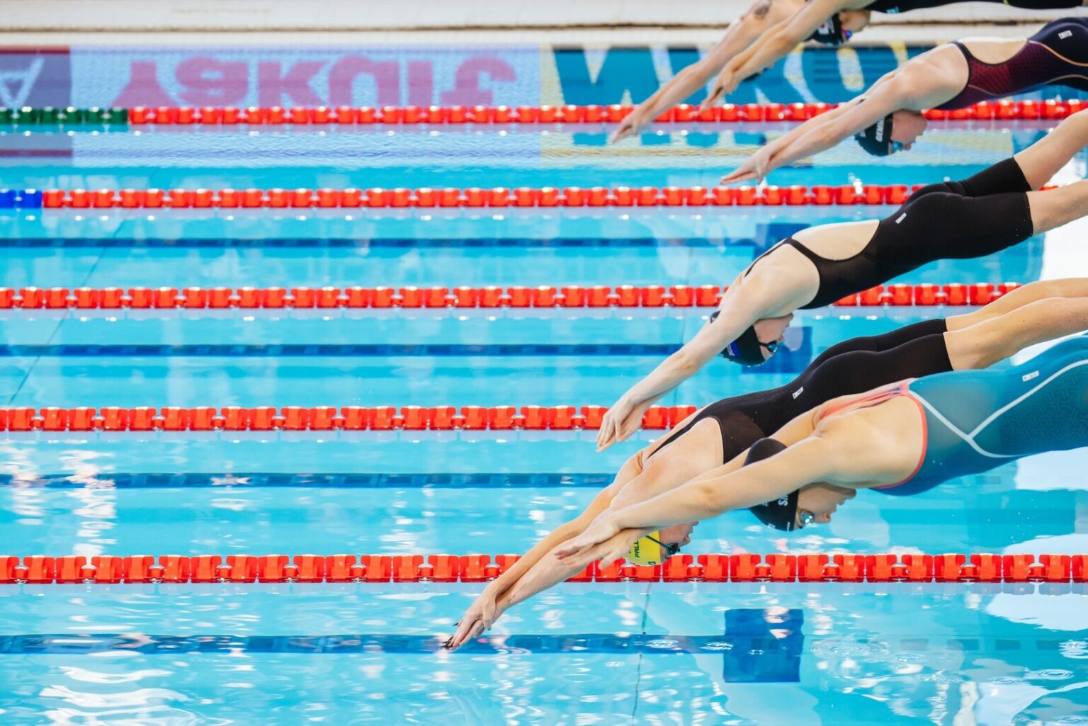 ワールド・アクアティクスはロシアとベラルーシを認め、旗やユニフォーム、国歌の使用を許可していますが、ウクライナはこの決定を非難しています - - Gamereactor