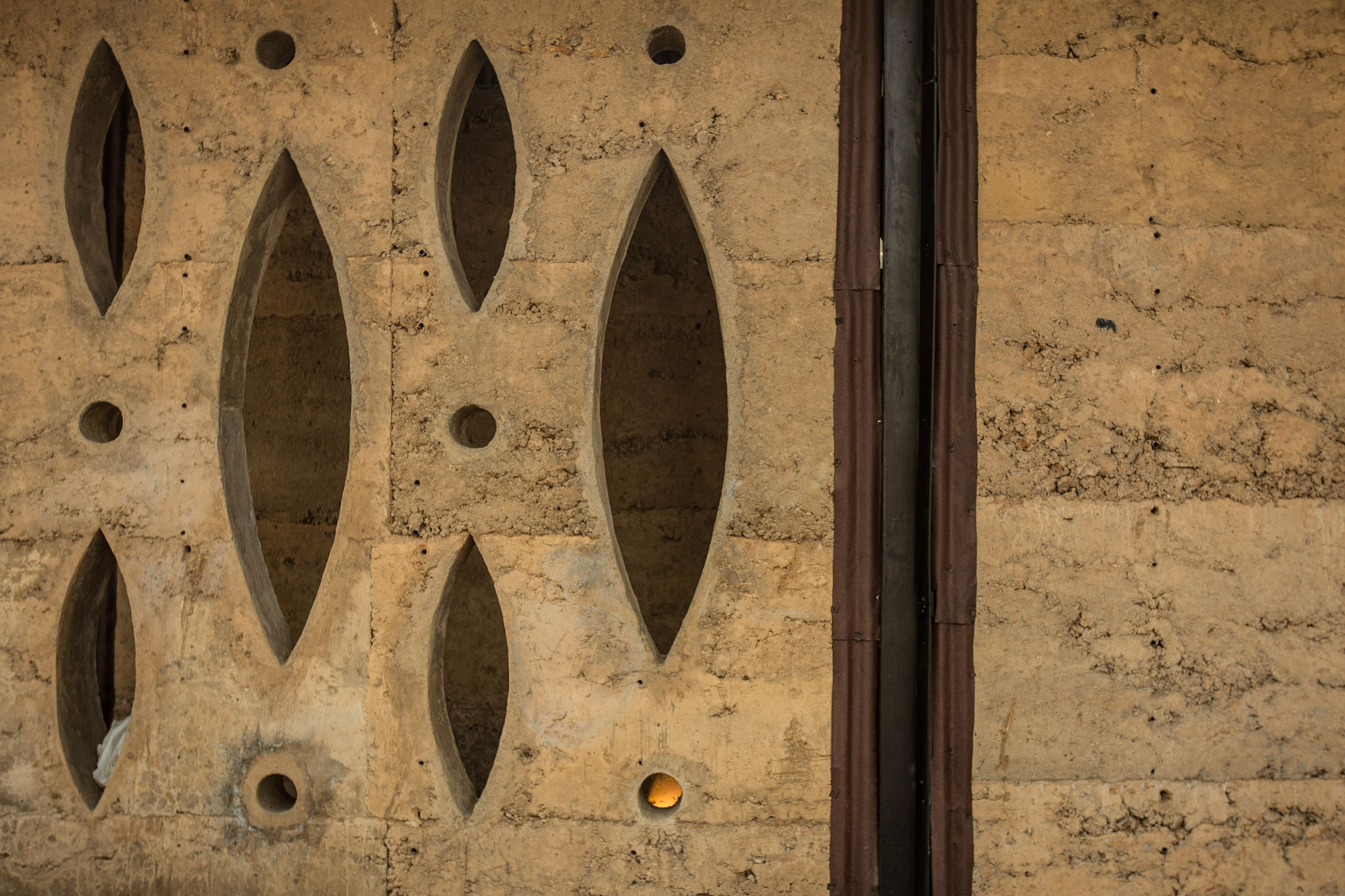 〈コチ・ビエンナーレ・パビリオン（Kochi Biennale Pavillion）〉Stapati