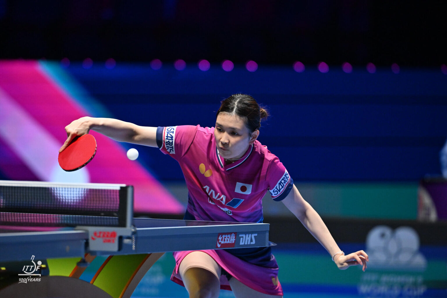 橋本帆乃香 死闘の末に世界2位中国・王曼昱に屈す 日本女子は8強で終戦【卓球 ワールドカップ】｜テレ東卓球NEWS：テレ東