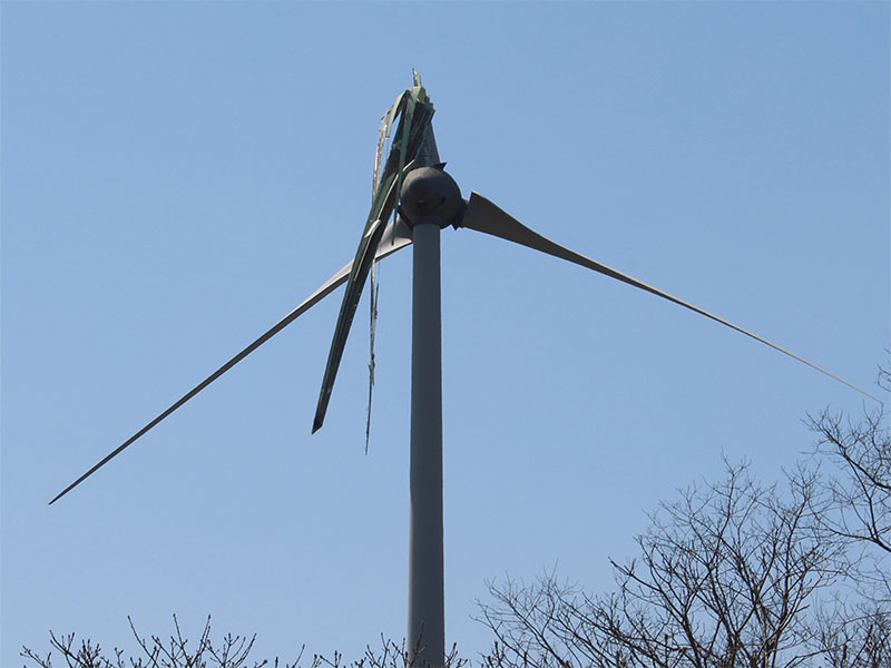 秋田県男鹿市のブレード破損事故 23日からブレード撤去と本格調査を開始 - ウインドジャーナル｜風力発電のビジネス情報サイト