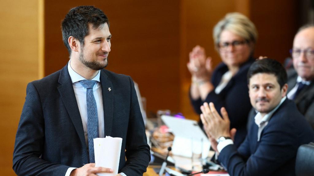 ベルギー、英国からイスラエルに送られた武器輸送品を押収