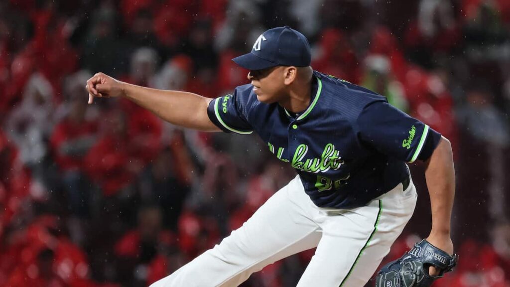 ヤクルトの新助っ人、リランソにアクシデント　上半身体幹部分の違和感で病院へ　７試合で防御率0・00 - サンスポ