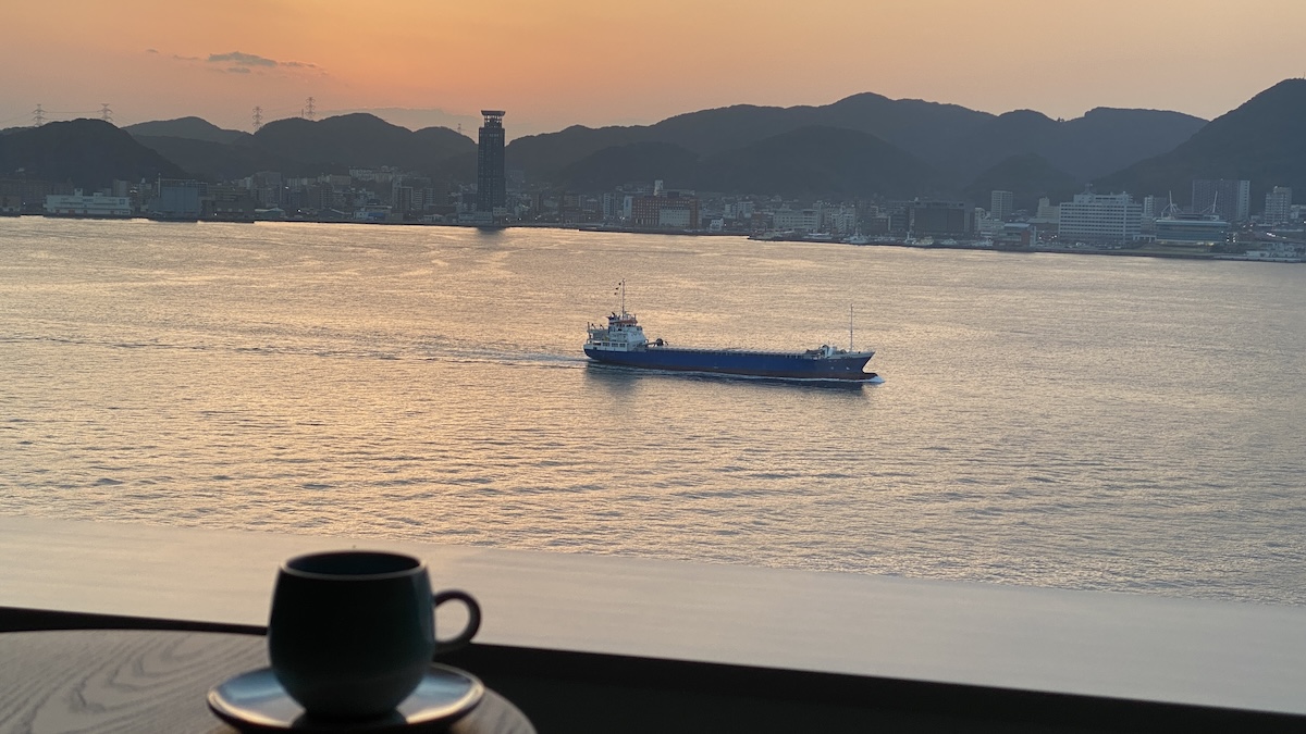リゾナーレ下関 朝焼け コーヒーカップ